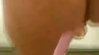 جکڑے اور بندھے ہوئے لڑکی اس کی dildo کے ، بلی بے کلیپ سیکسی عربی رحمی
