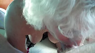 دلکش اور دلکش فیلمهای سیکسی چینی لڑکی کیارا کیلی undresses اور مشت زنی خوشی کے ساتھ orgasm کے لئے