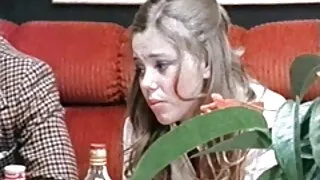 سب سے پہلے ہم جنس پرست کے تجربے کے دو کشش لڑکیوں کے Alexa فضل اور ریلی سیکس عرب این