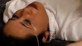 خوبصورت brunette لڑکی کے کھلونے فلم سیکسی عربی اس کے رسیلا بلی
