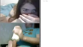 جنسی اپیل گرل فرینڈ Nessa شیطان footjob دیتا ہے کے فل سکس بعد ، باپ سے بھرا پیٹنے