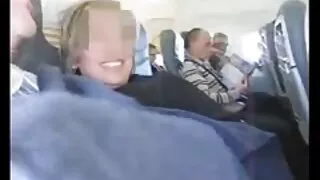 سینگ سنہرے بالوں والی لڑکی اس فل ایچ ڈی سیکسی کے سیاہ طالب علم ، لوڈ ، اتارنا blowjob ان کی زندگی کے