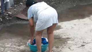 شاندار فل ایچ ڈی سیکس سنہرے بالوں والی ، لیتا ہے اس کے انڈرویئر ظاہر کرنے کے لئے اس کے گرم ، شہوت انگیز جسم
