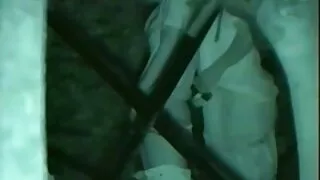 جنسی بھوک policewomen آخر ایک بڑا سیاہ فام آدمی کو گرفتار کر لیا انکلش سکس