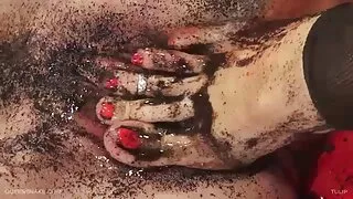سینگ آدمی اپنے شرارتی گرل فرینڈ حق پر عربیسیکس گاڑی کے ہڈ
